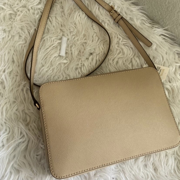 NWT Michael Kors Jet-Set Crossbody - Picture 2 of 3